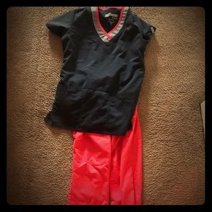 Grey’s Anatomy pink scrubs❗️